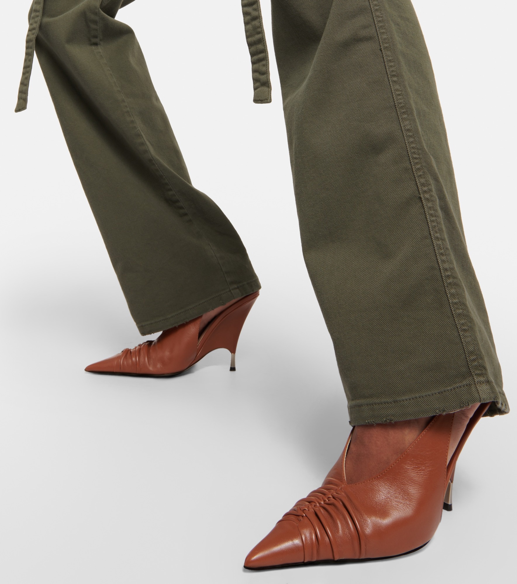Leather slingback pumps - 4