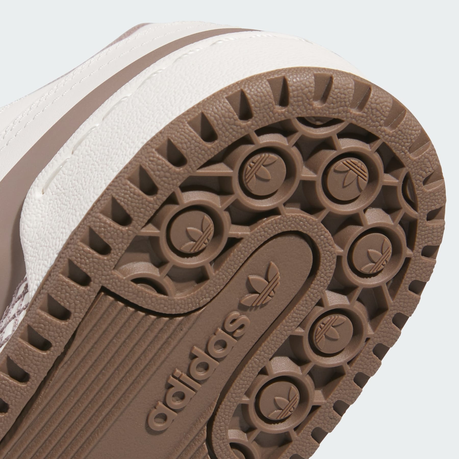 Forum Low CL Shoes - 9
