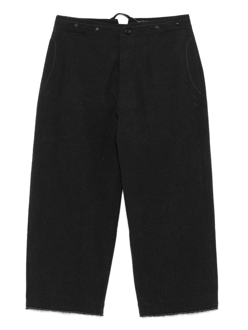 V-cut trousers 1