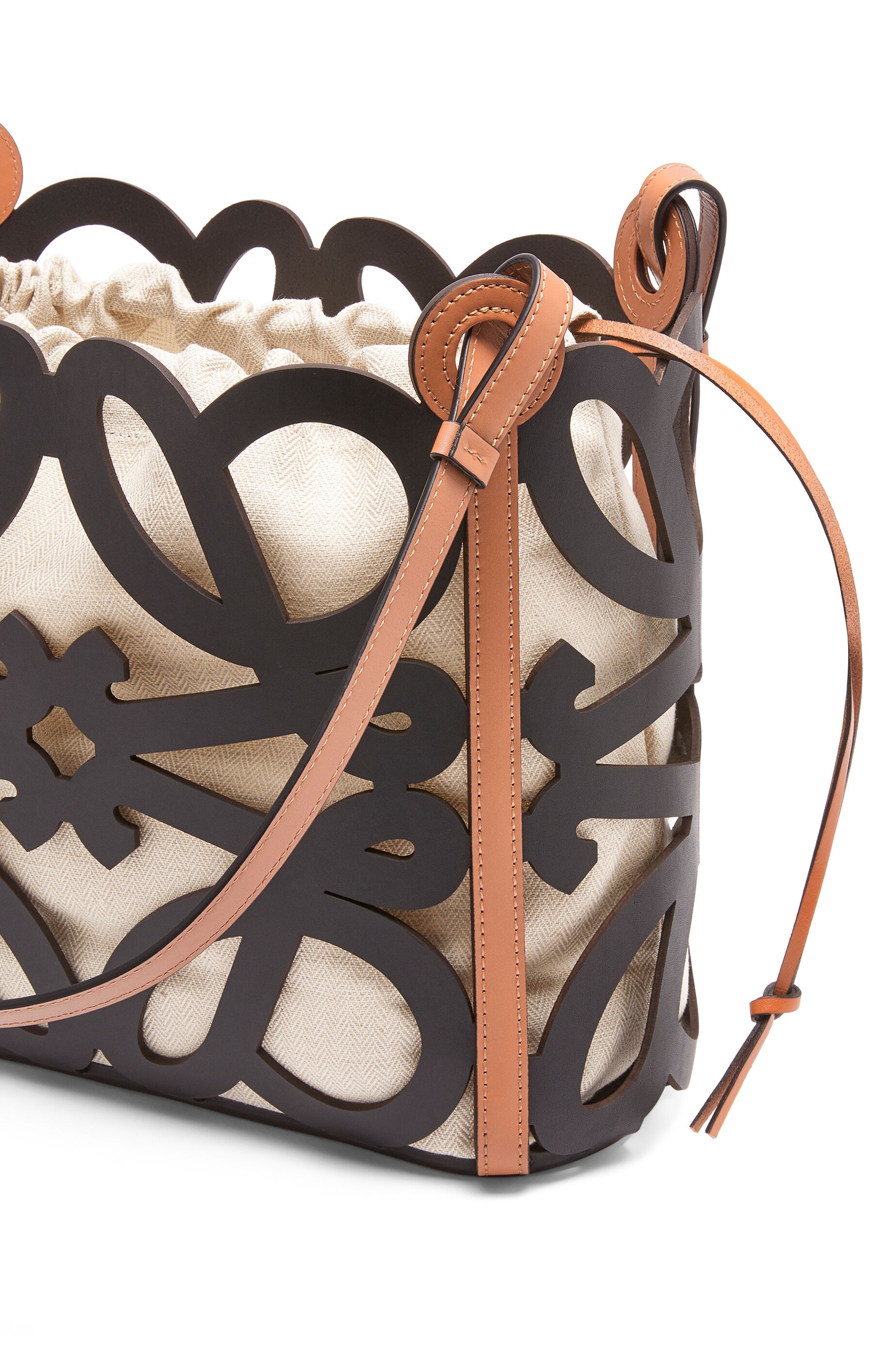 Small Anagram cut-out tote in calfskin - 6