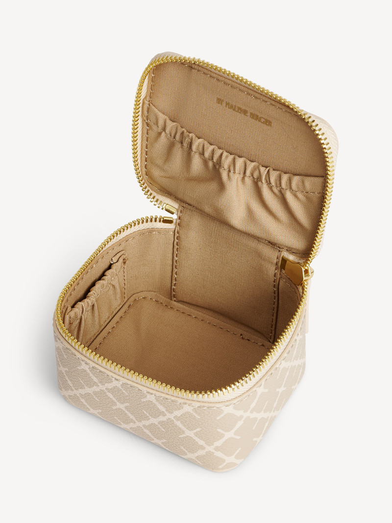 BY MALENE BIRGER Bae Bijoux jewellery bag outlook