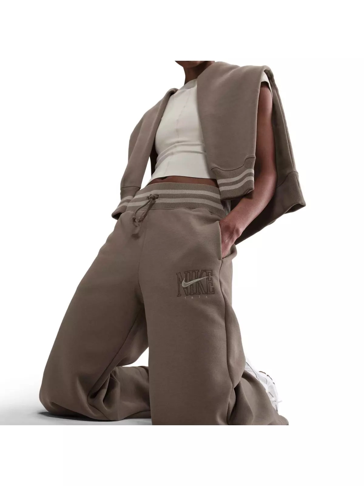 Women's Sportswear Phoenix Fleece Oversized Crewneck Sweat Pants-Brown - 3
