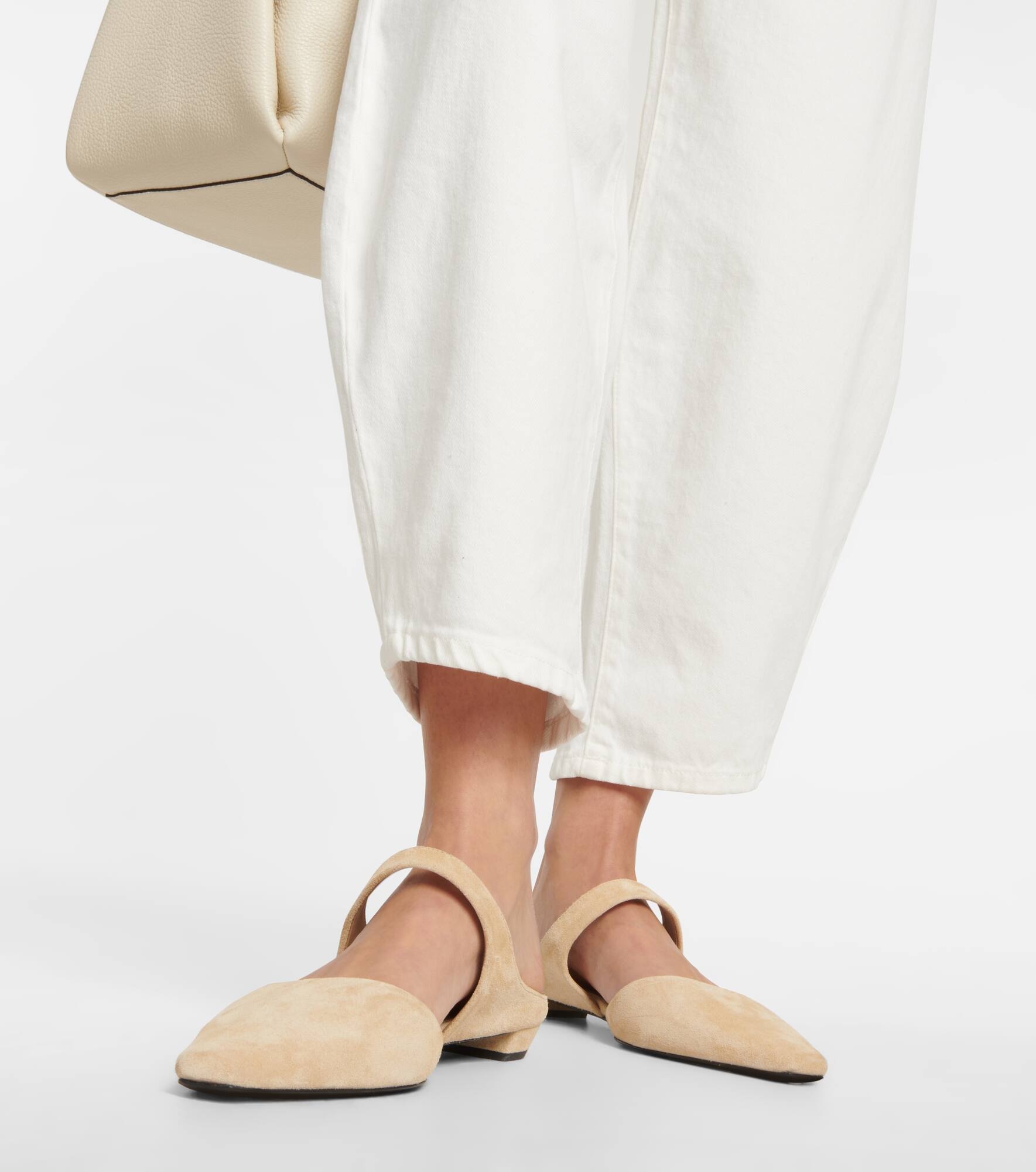 High-rise barrel-leg jeans - 5