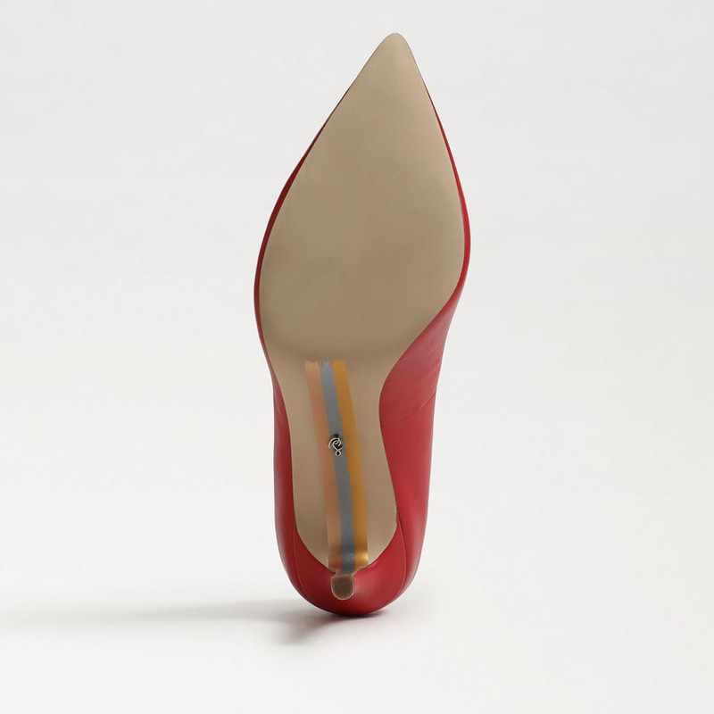 Hazel Pointed Toe Pump 6