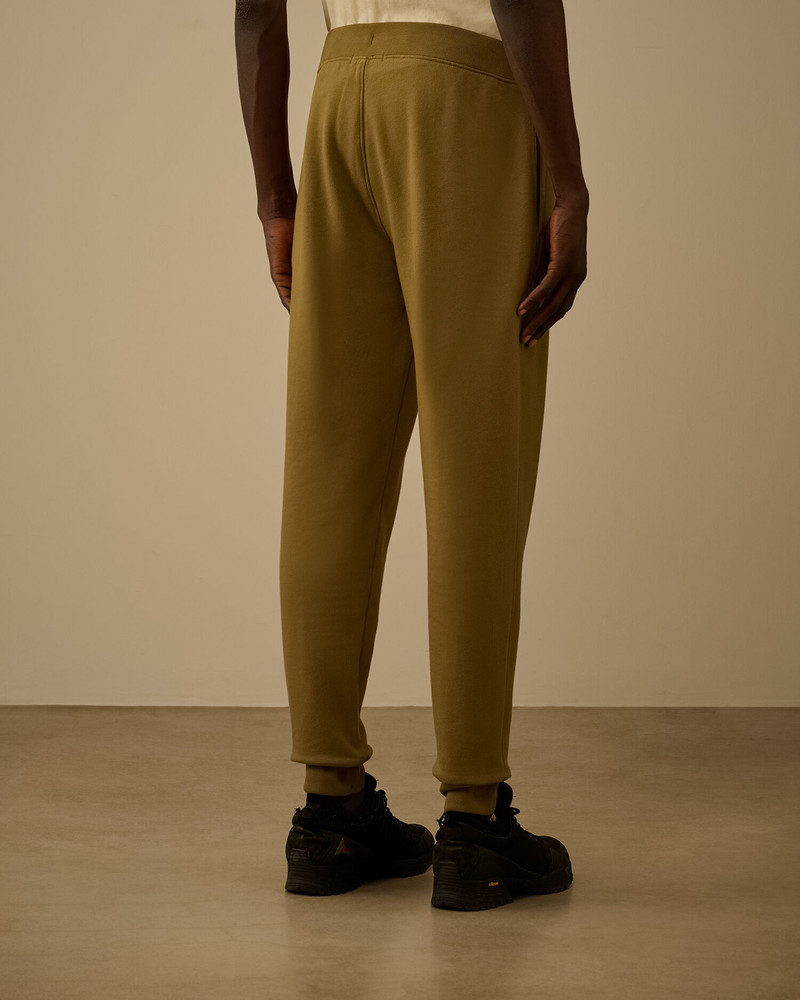 Diagonal Raised Fleece Cargo Lens Sweatpants 4