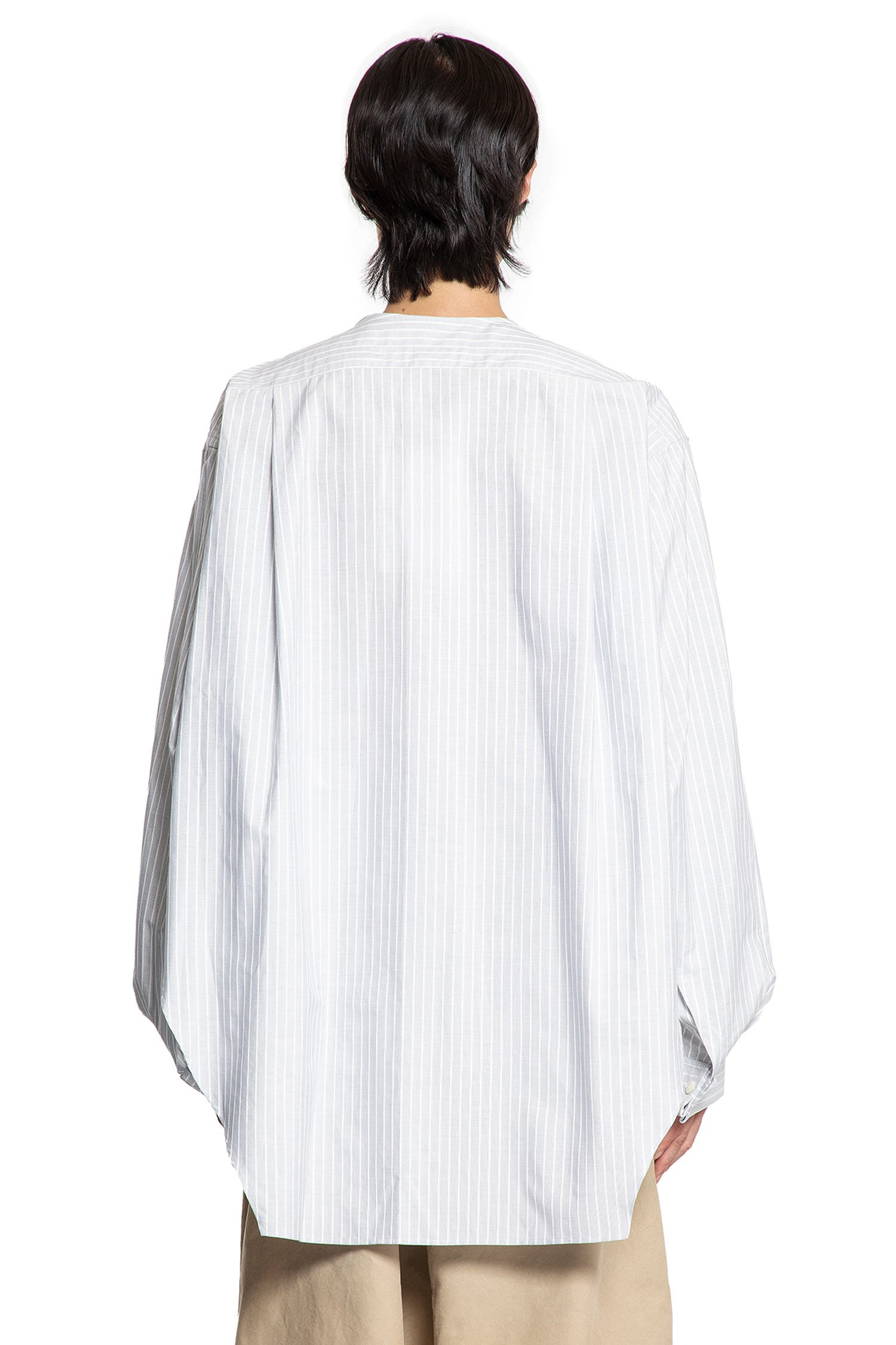 Oversized-Pinstriped-Shirt - 3
