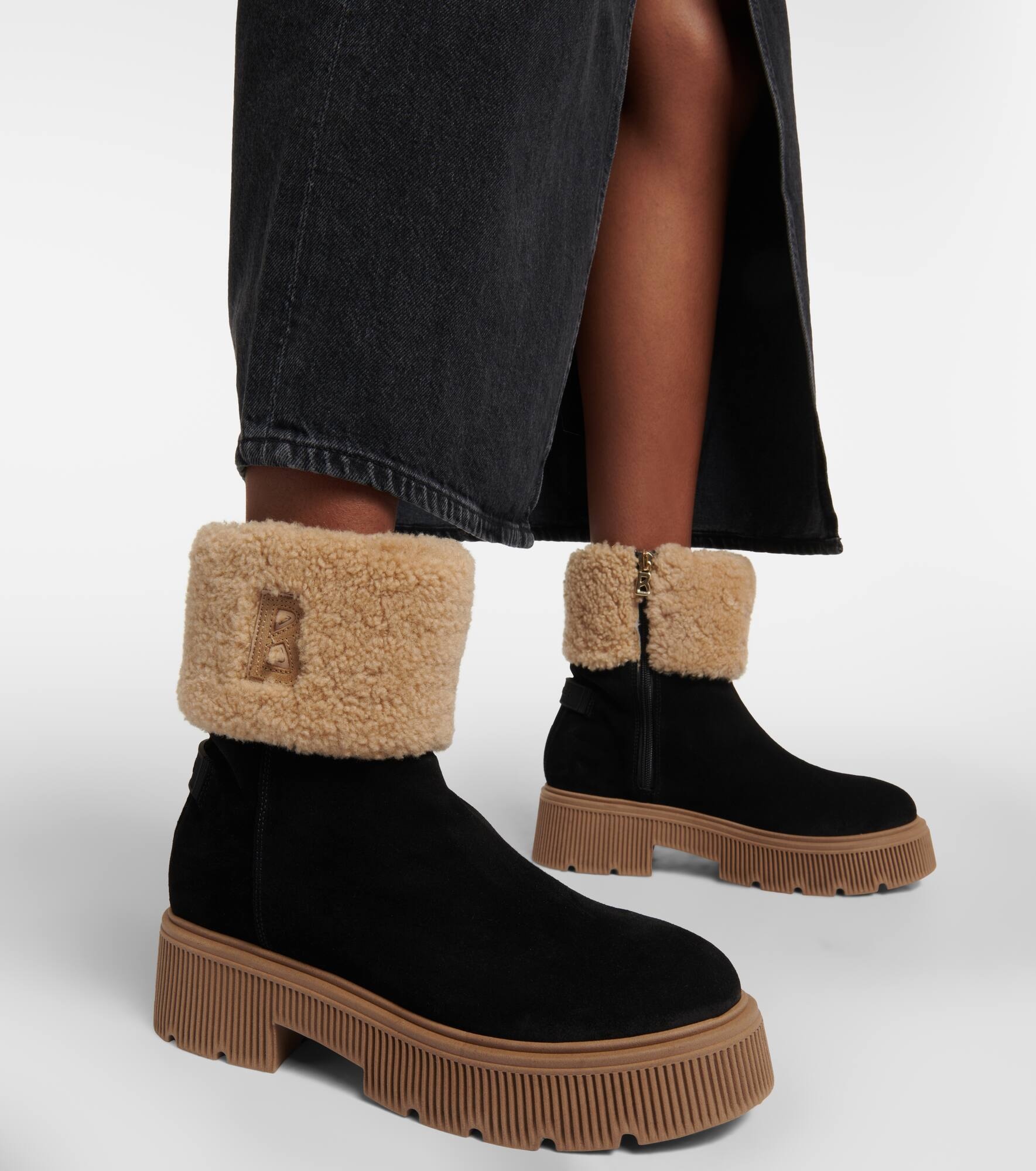 Turin 2B shearling-lined suede ankle boots - 4