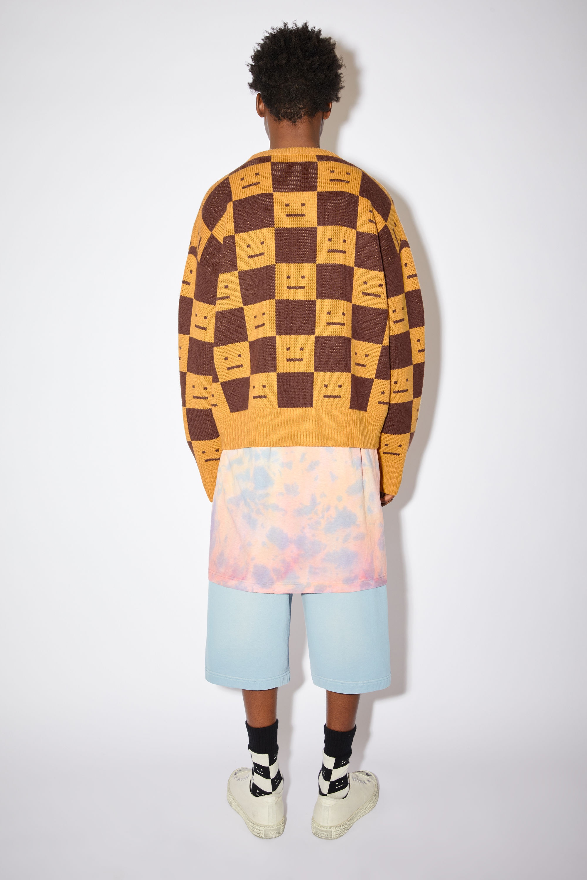 Crew neck wool sweater - Ochre orange/coffee brown - 3