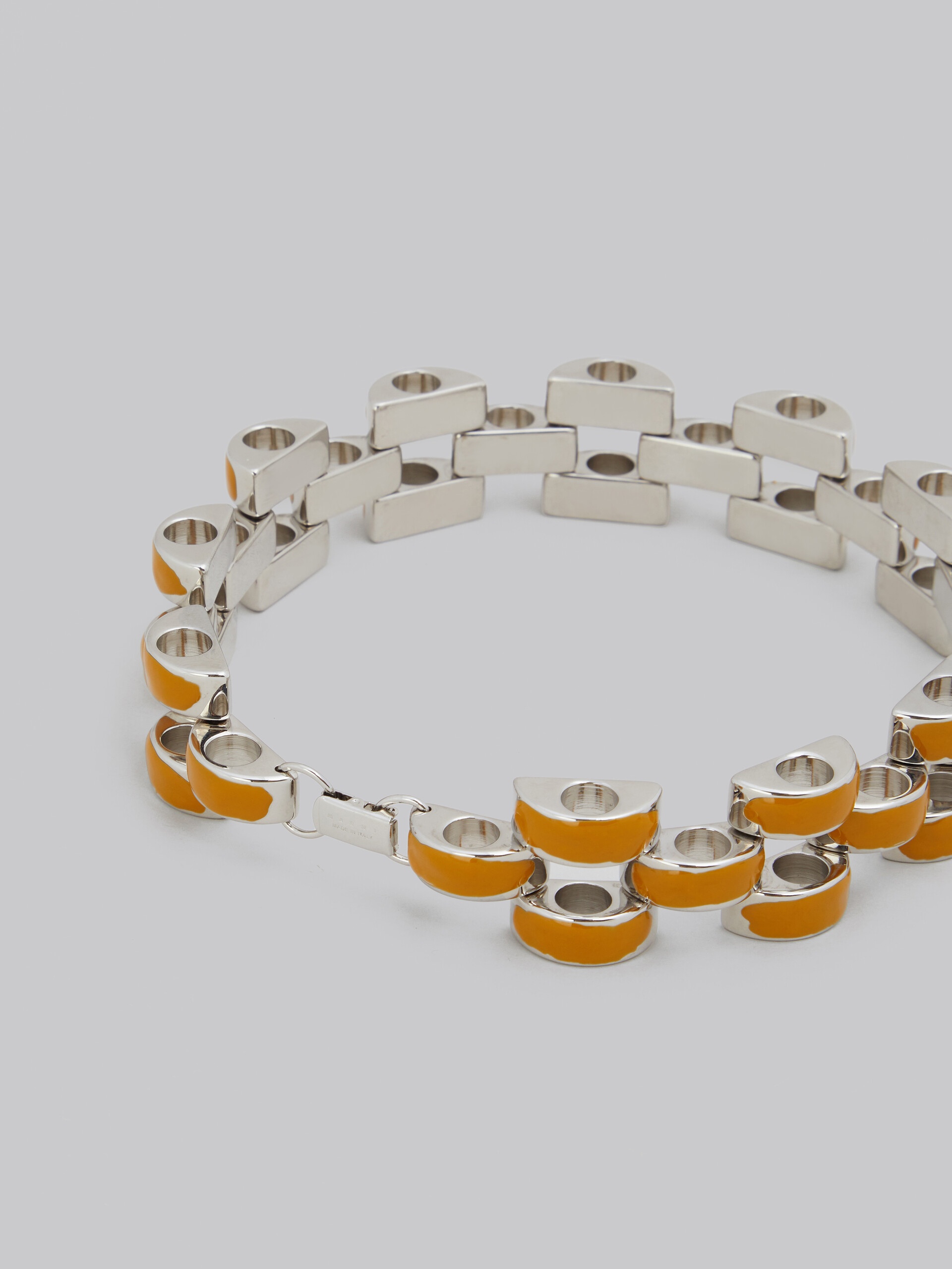 ENAMELLED METAL SCALLOPED CHOKER - 4