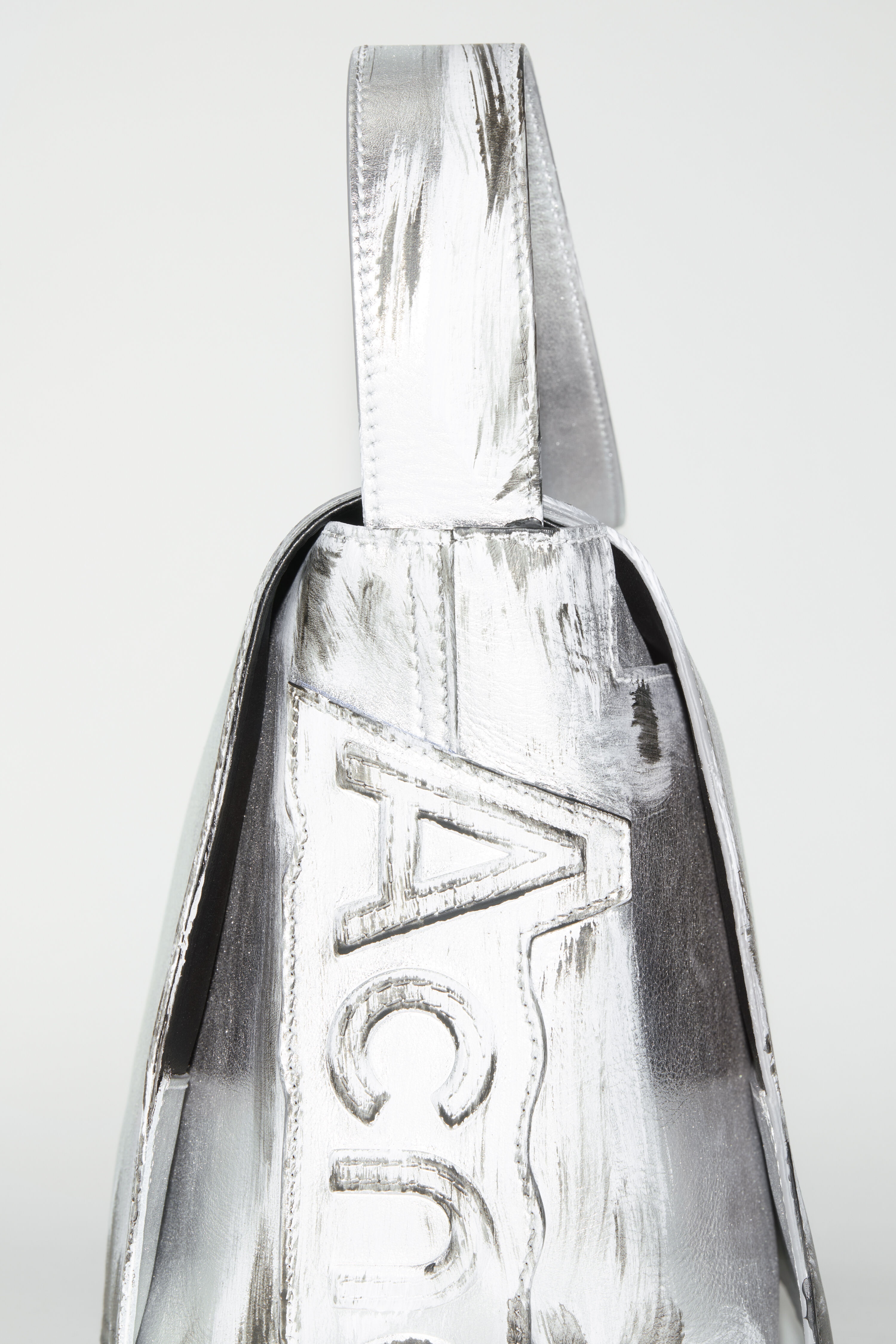 Leather shoulder bag - Silver - 7