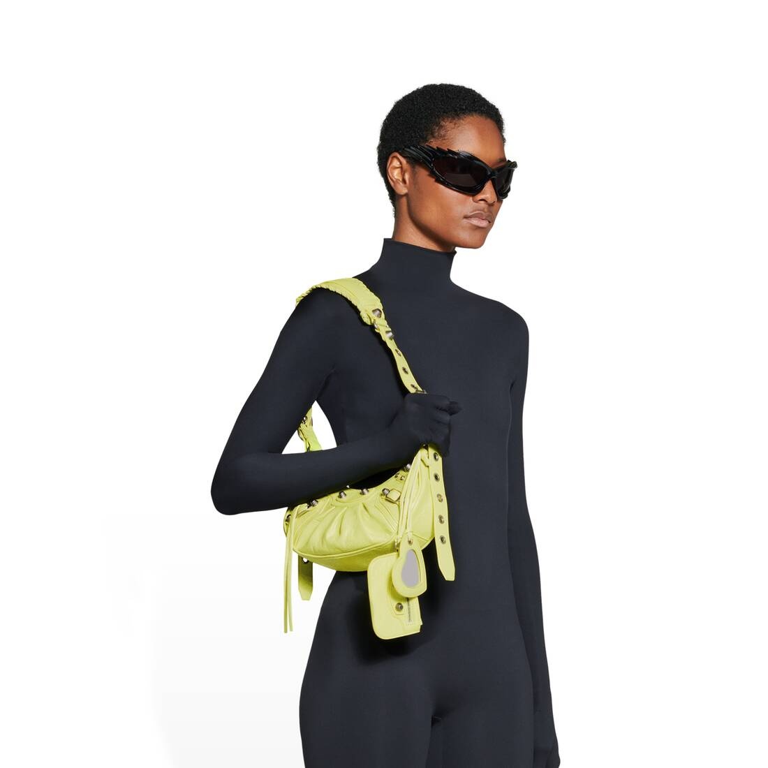 Women's Le Cagole Xs Shoulder Bag in Lime - 3