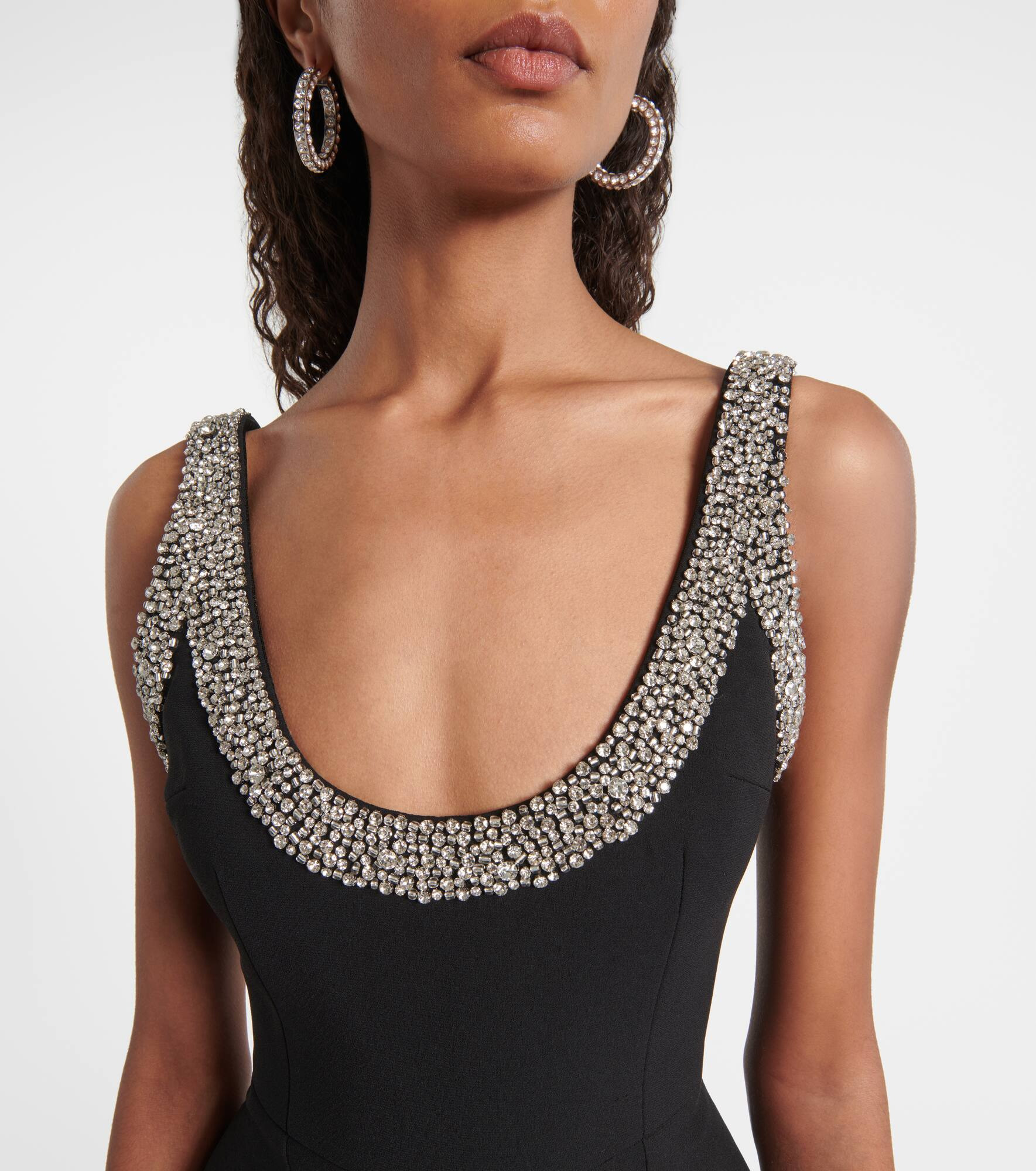 Manu embellished gown - 4