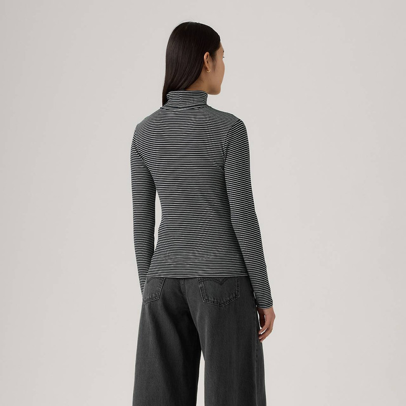 DREAMY TURTLENECK TOP 4