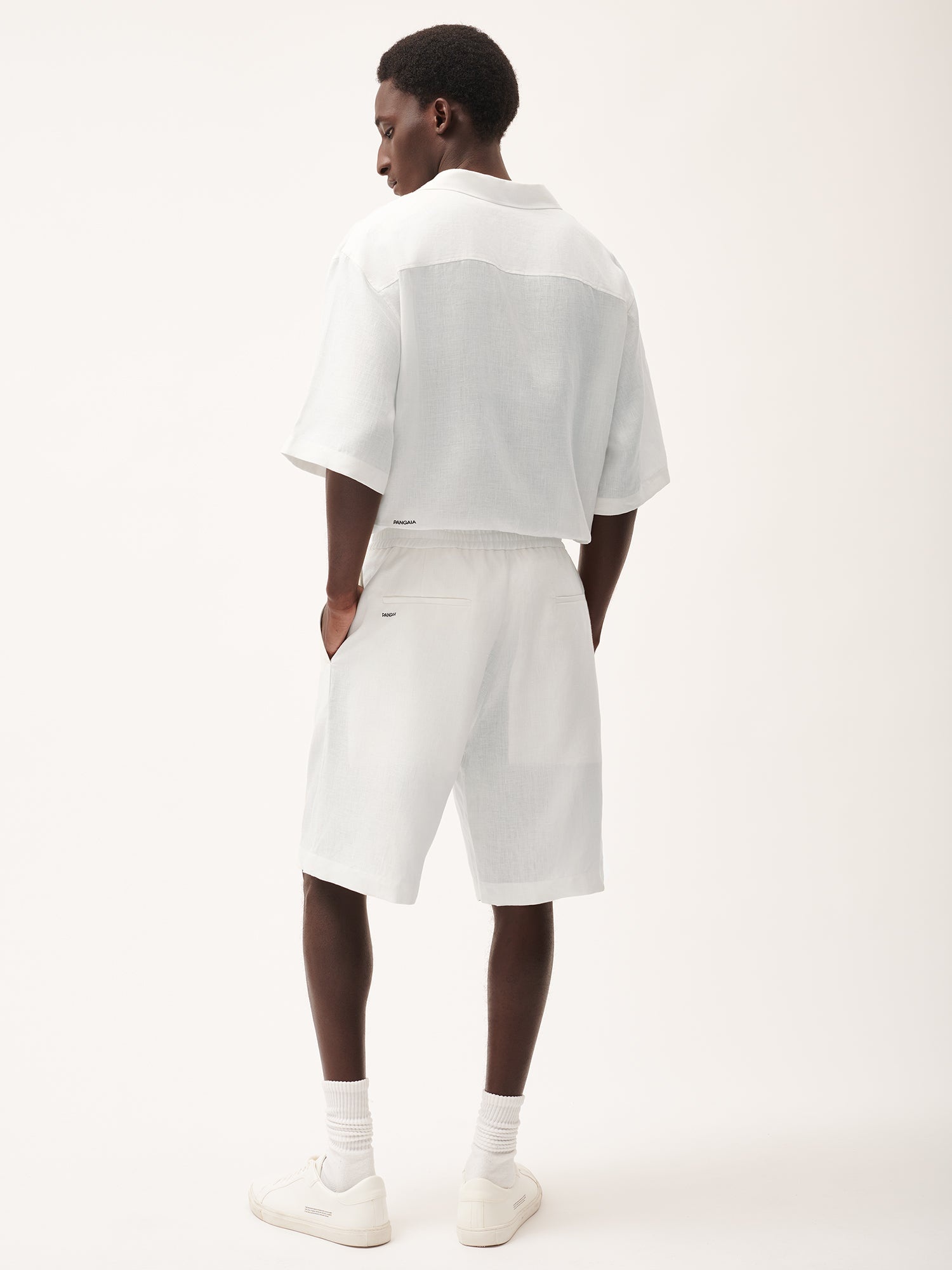 Mens DNA Aloe Linen Long Shorts - Off-White - 3