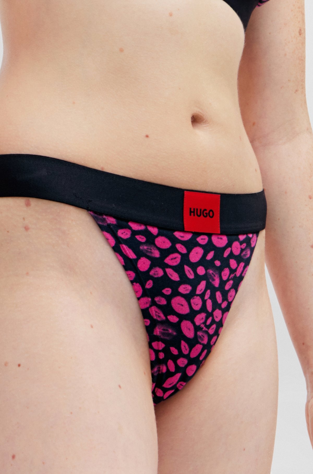 STRETCH-COTTON STRING BRIEFS WITH SEASONAL PATTERN - 3