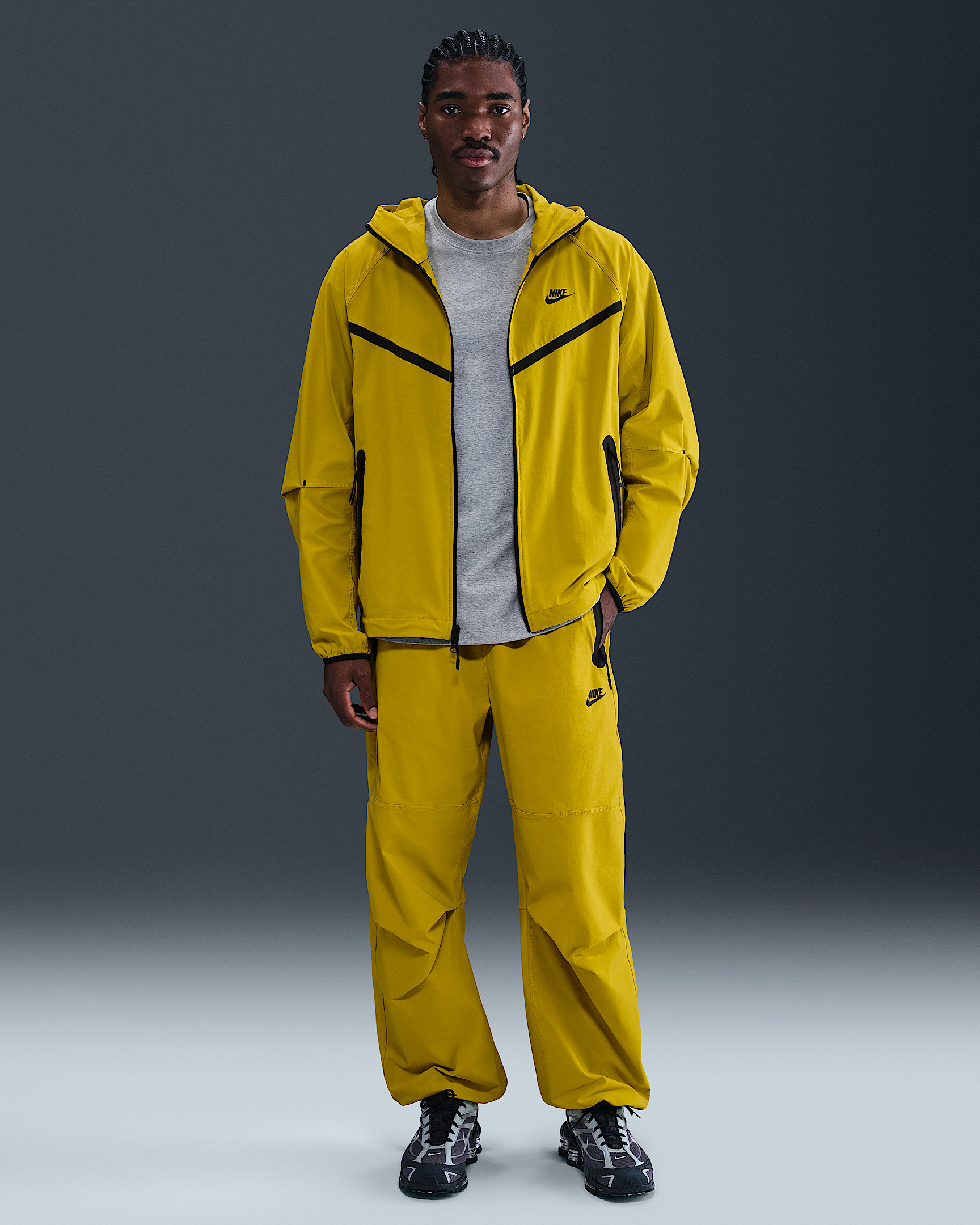 Nike Tech Men's Woven Jacket - 4