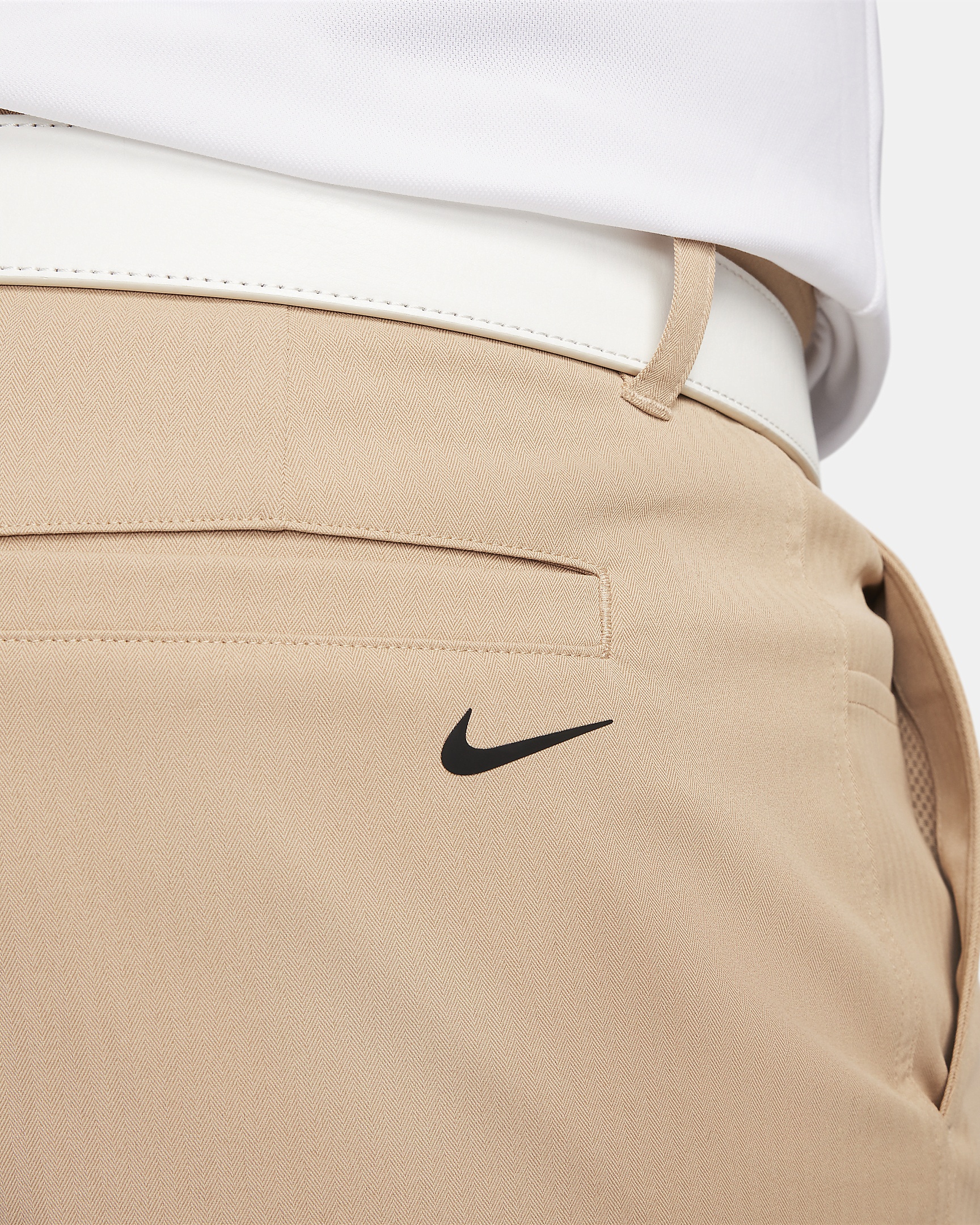 Nike Tour Men's 8" Chino Golf Shorts - 14