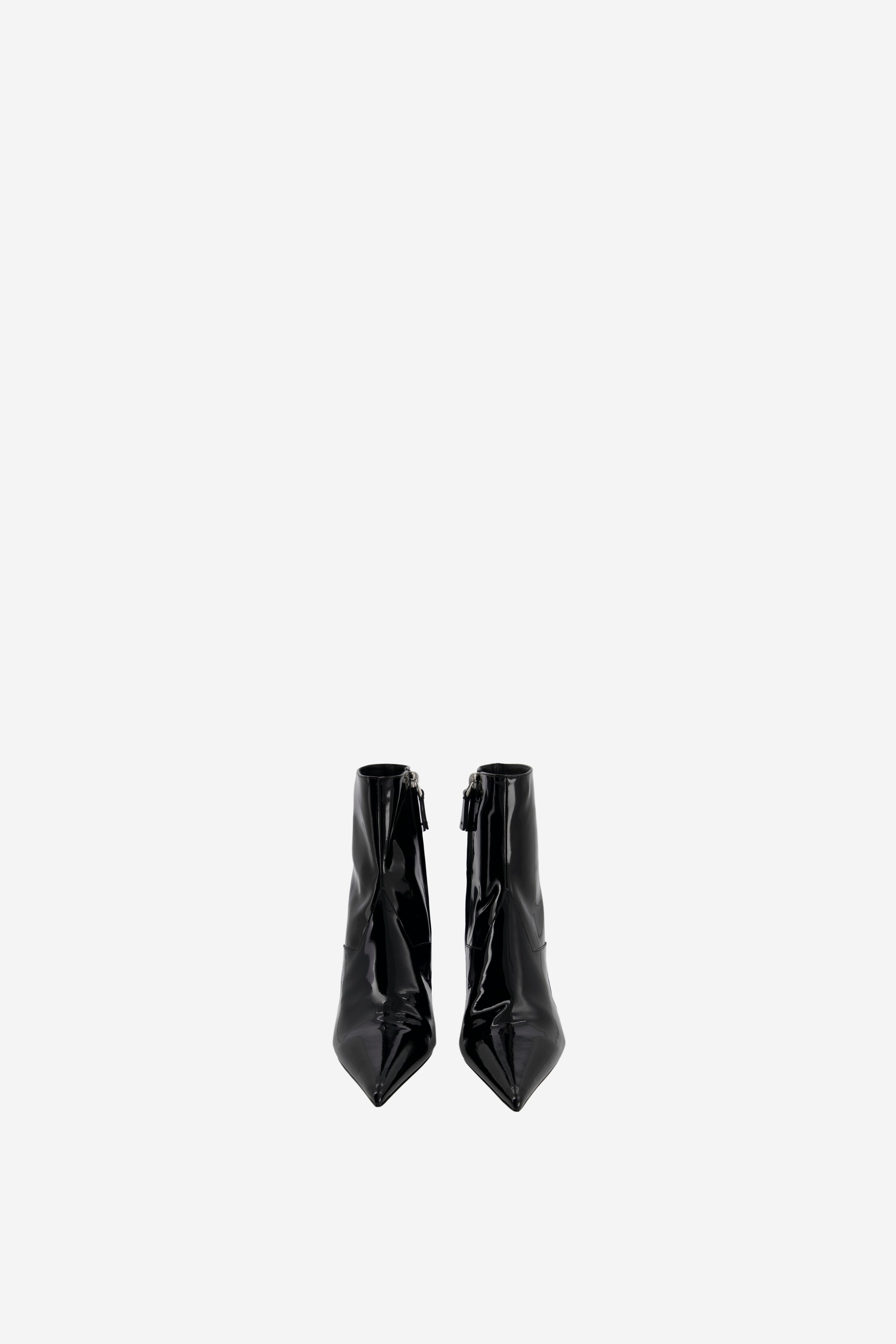 Patent Star Cut-Out Low Boots - 4