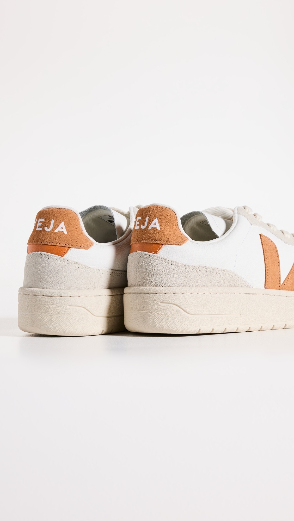 V-90 Sneakers - 2