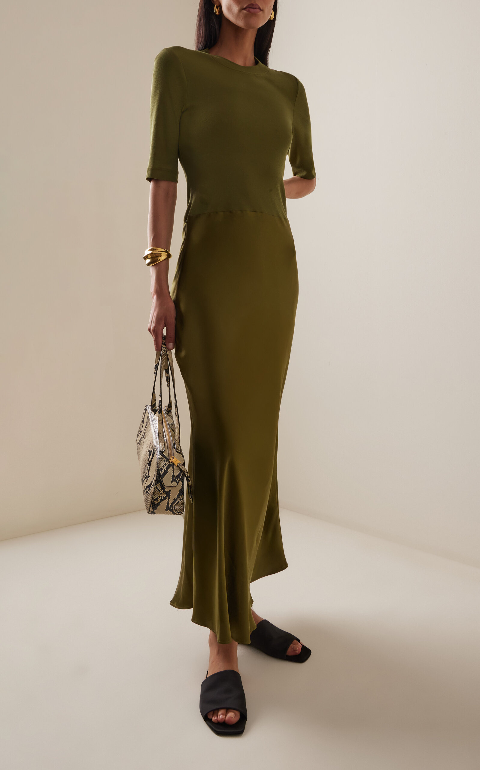 Cotton Jersey T-Shirt Dress olive - 2