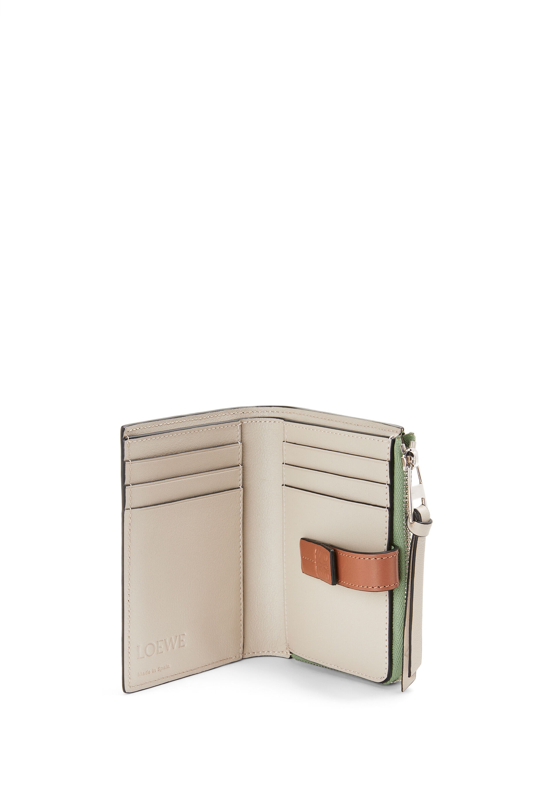 Slim zip bifold wallet in soft grained calfskin - 2