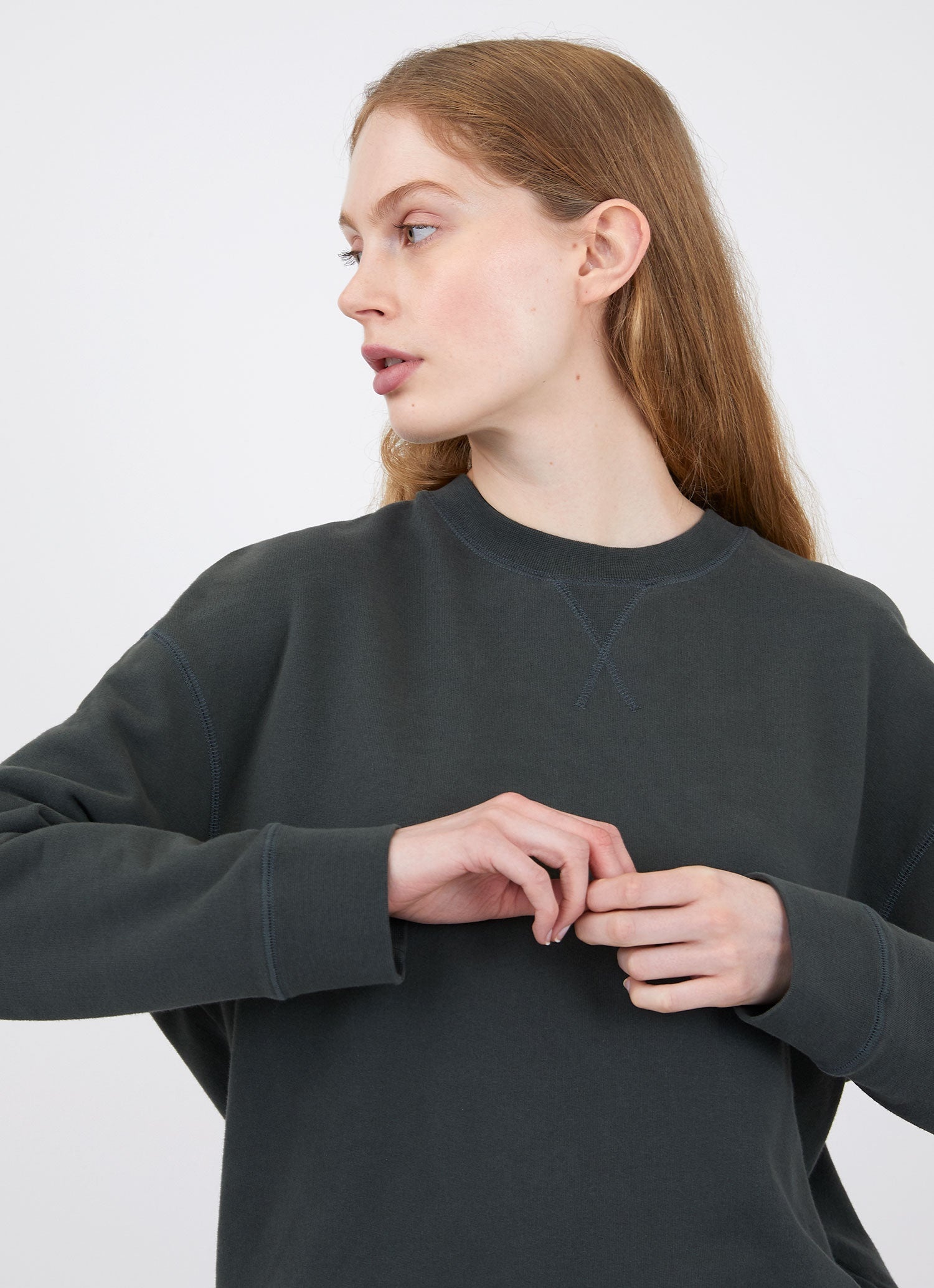 Relaxed Loopback Sweatshirt - 4