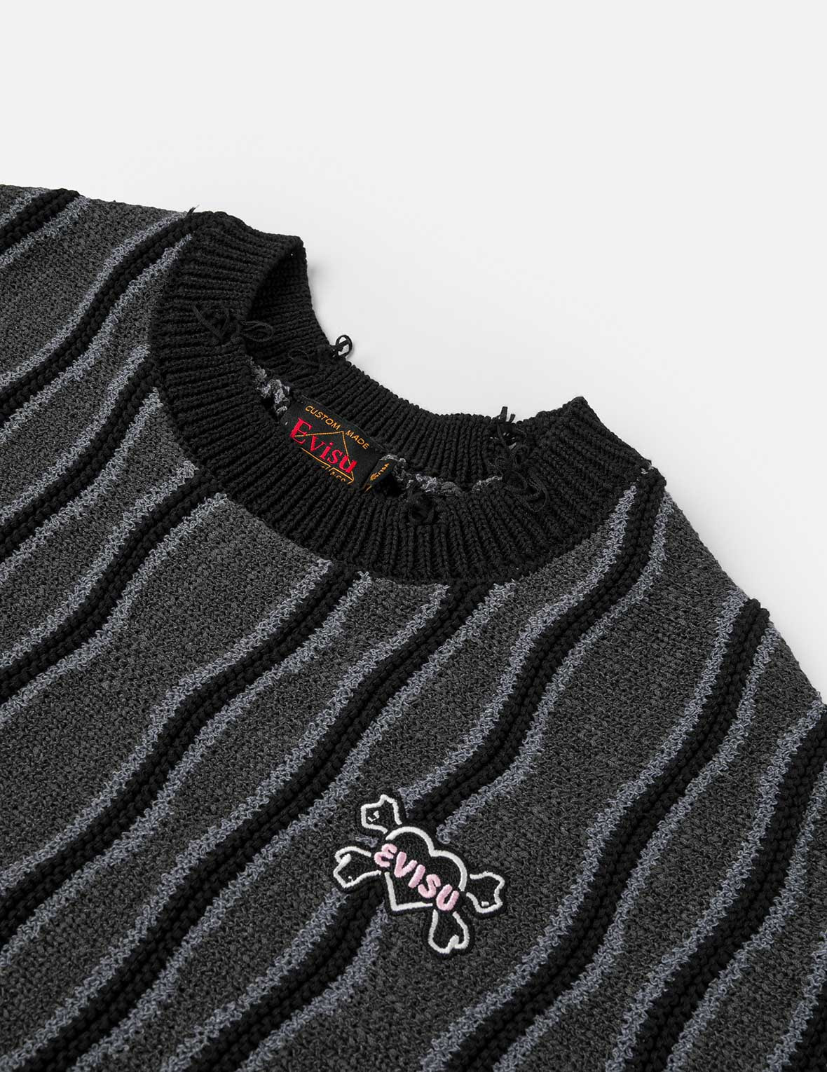 Skull Heart Appliqué Embroidery Fashion Fit Knitted Sweatshirt - 6