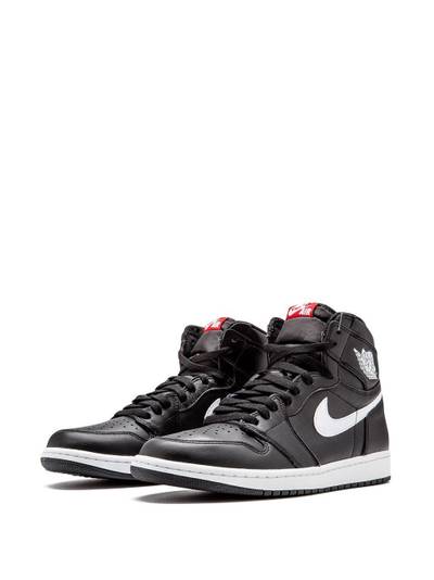 Jordan Air Jordan 1 Retro High OG ying-yang outlook