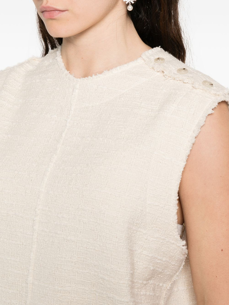 buttoned sleeveless blouse 5
