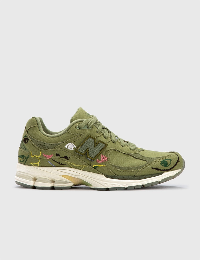 New Balance NEW BALANCE X BRYANT GILES 2002R outlook