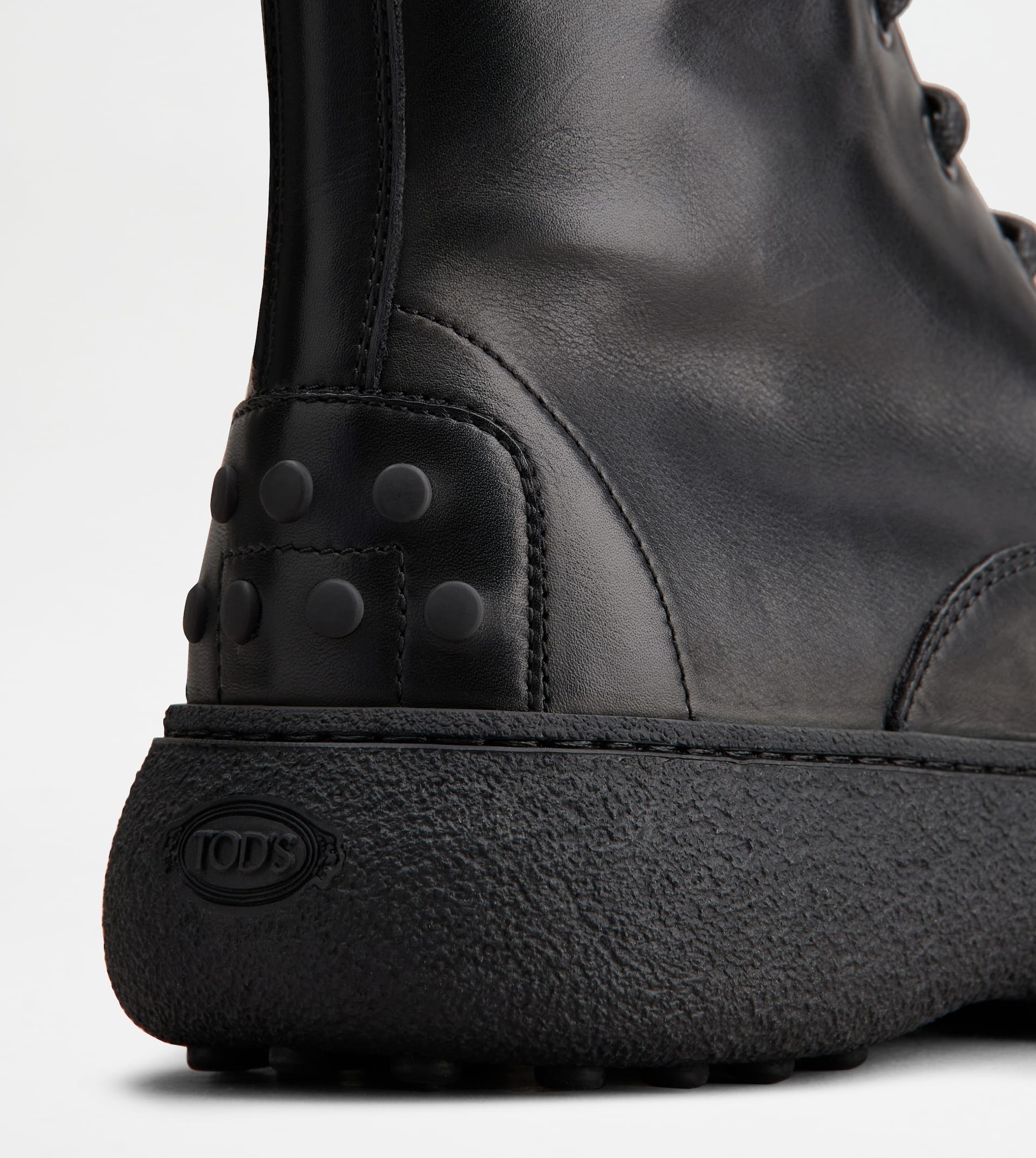 TOD'S W. G. LACE-UP ANKLE BOOTS IN LEATHER - BLACK - 6
