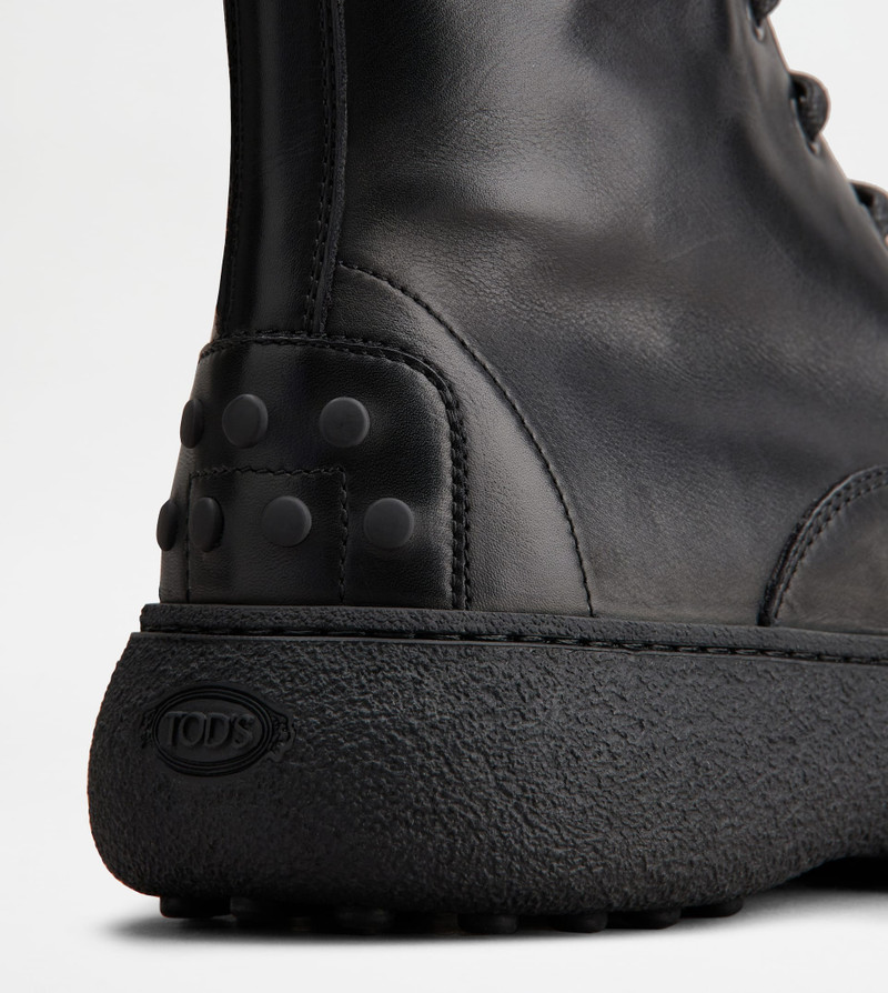 TOD'S W. G. LACE-UP ANKLE BOOTS IN LEATHER - BLACK 6