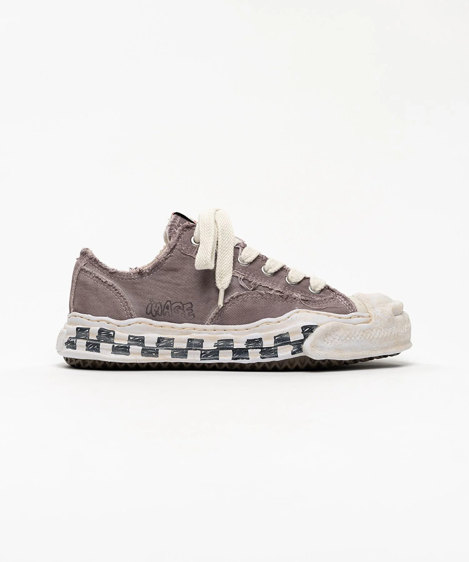 "HANK" OG Graffiti Check Sole Canvas Low-top Sneakers - 1