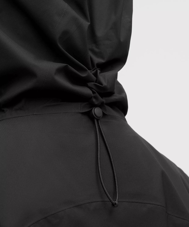 Lightweight Cinch-Waist Rain Coat 9