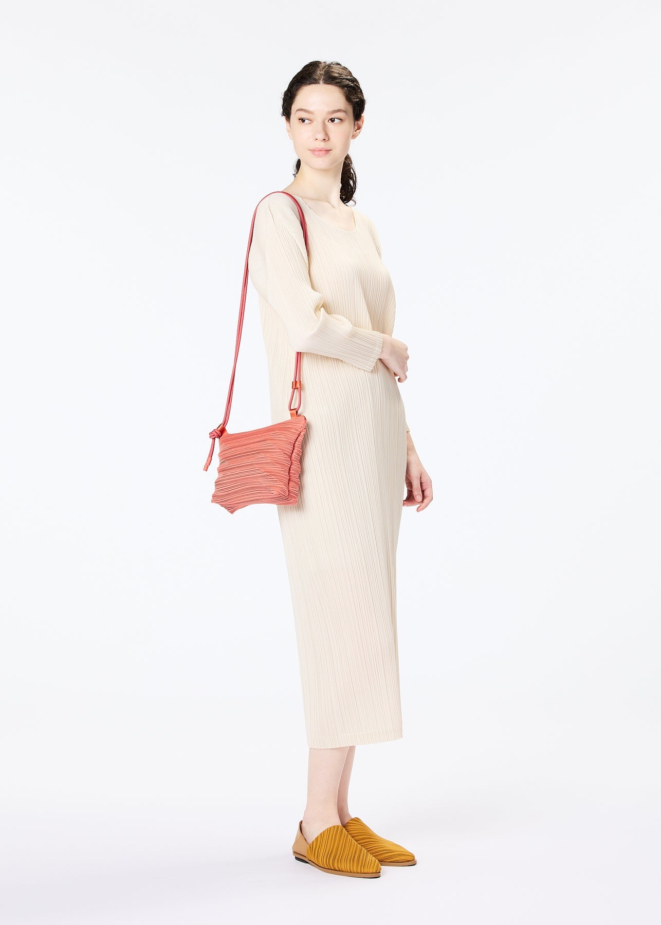 PATAPATA PLEATS BAG 5