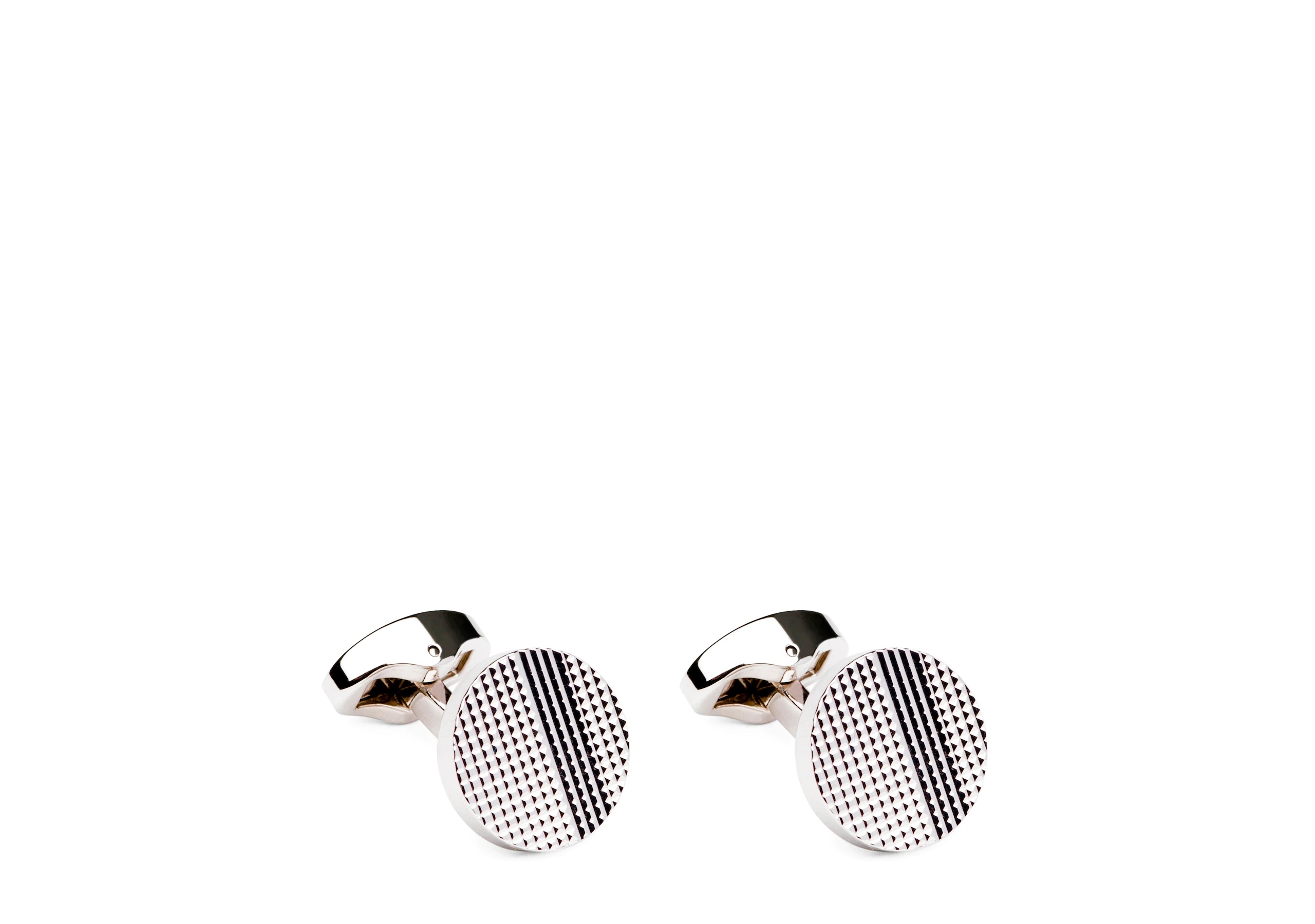 Strata cufflink
Rhodium Plated Textured Silver - 1