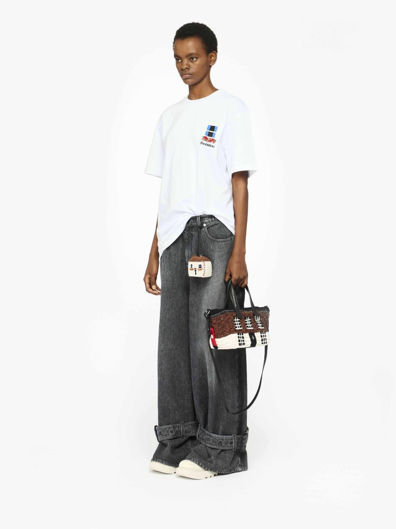 HOUSE' CROCHET CHARM 4