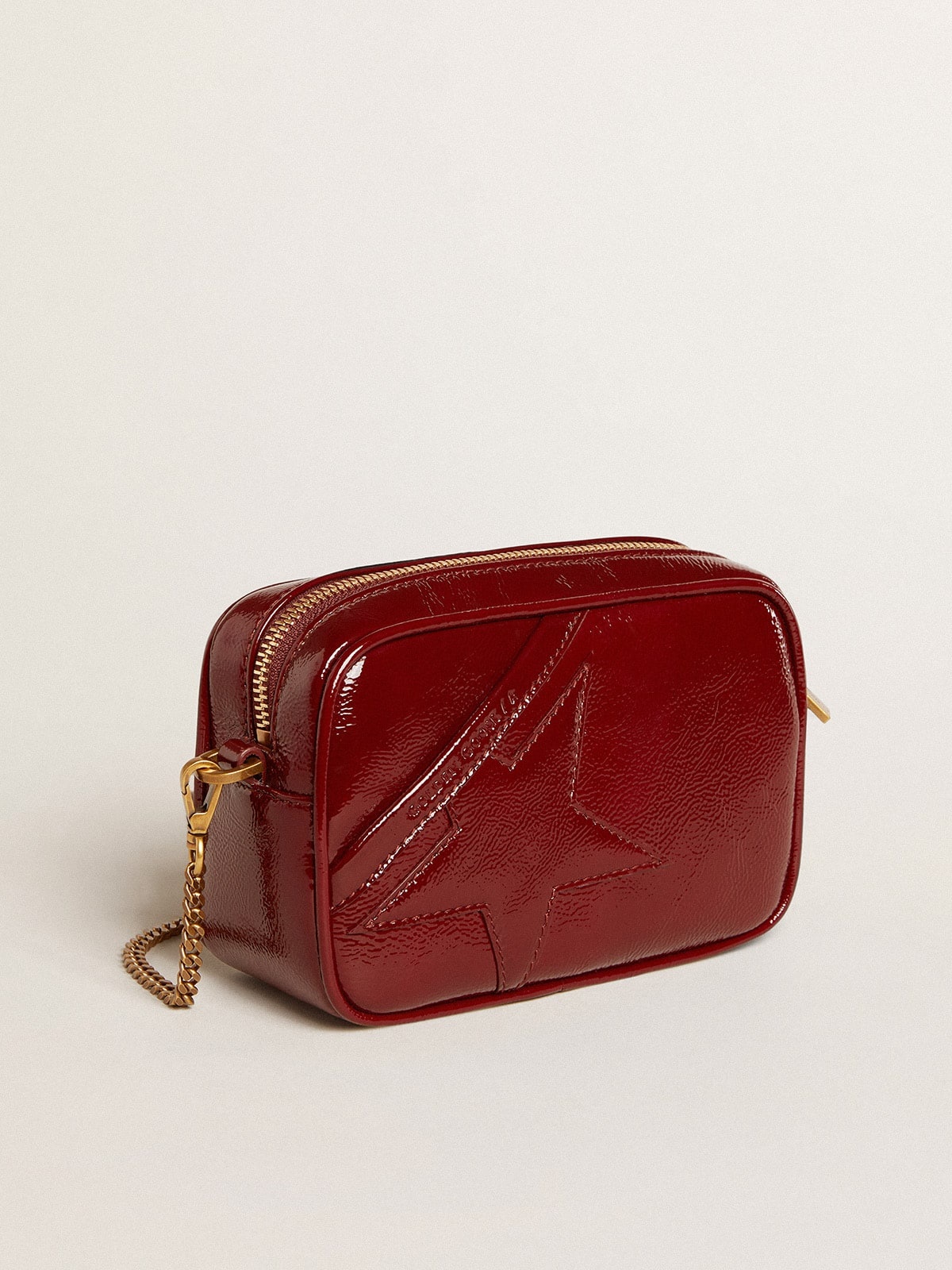 Mini Star Bag in burgundy patent leather with tone-on-tone star - 2