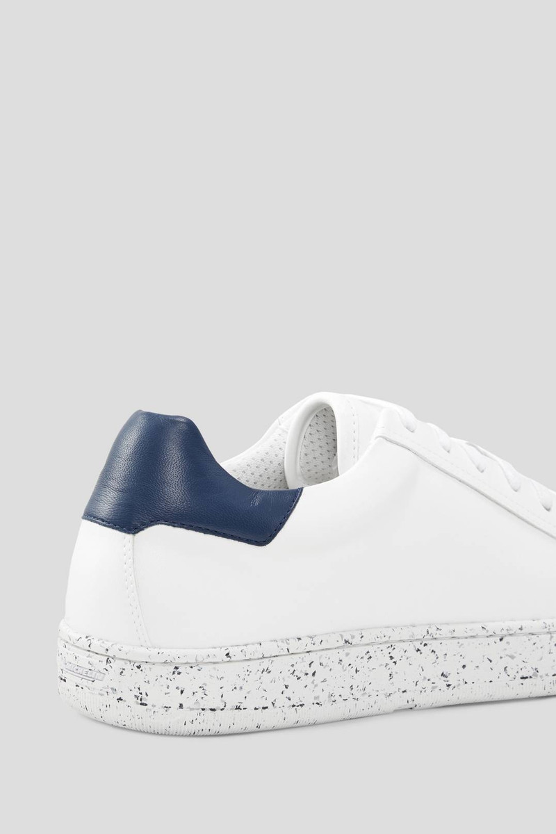 MALMÖ SUSTAINABLE SNEAKERS IN WHITE/NAVY BLUE 7