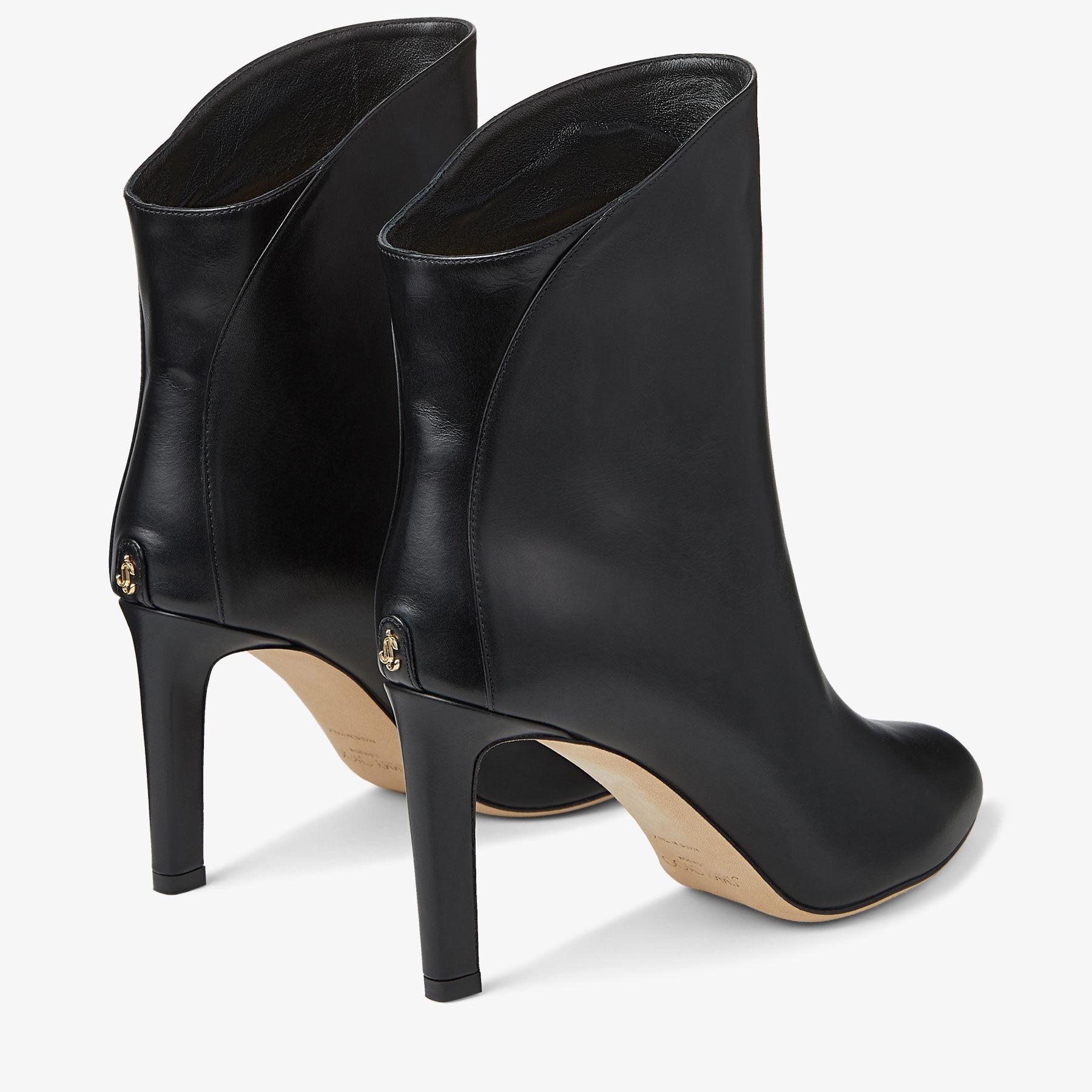 Karter Ab 85
Black Calf Leather Ankle Boots - 6