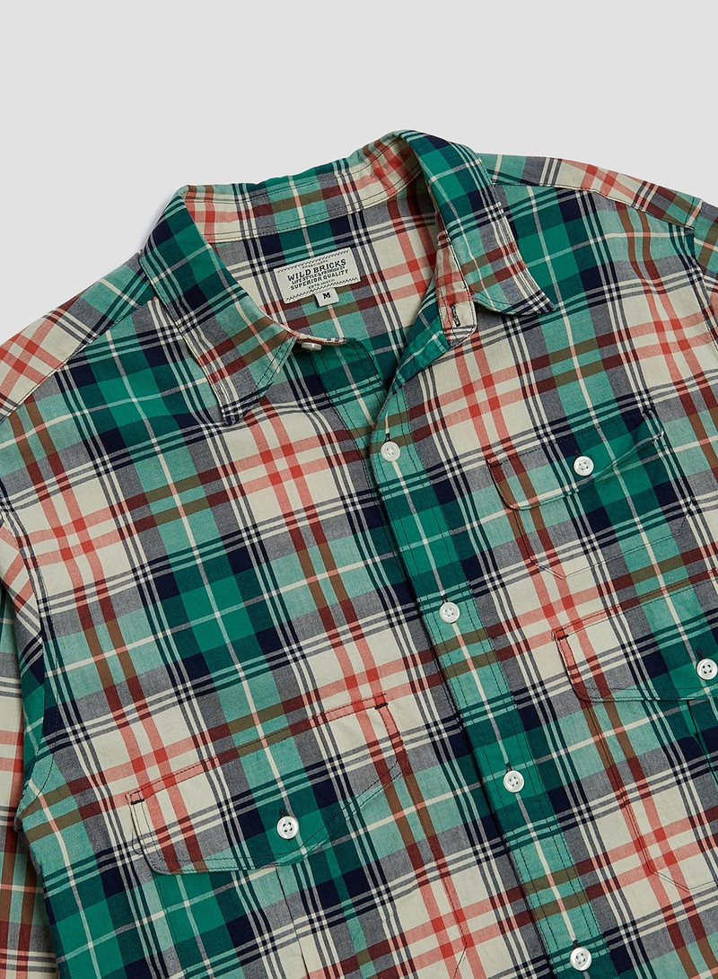 Nigel Cabourn Wild Bricks Three-Pocket Scout Shirt in Green/Orange outlook