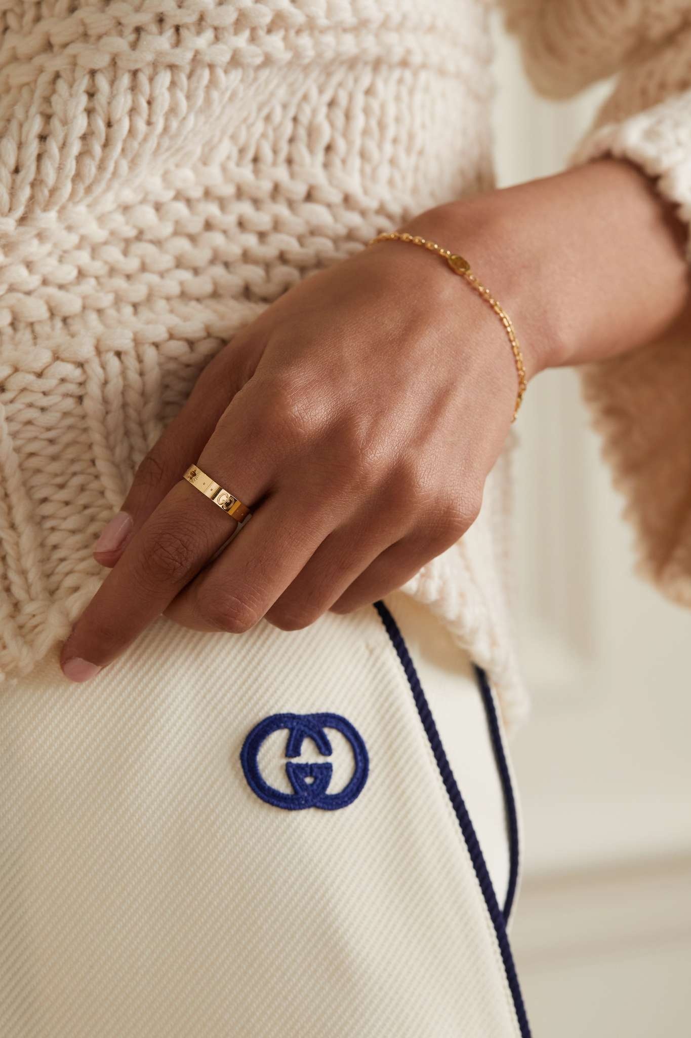 Icon 18-karat gold ring - 2