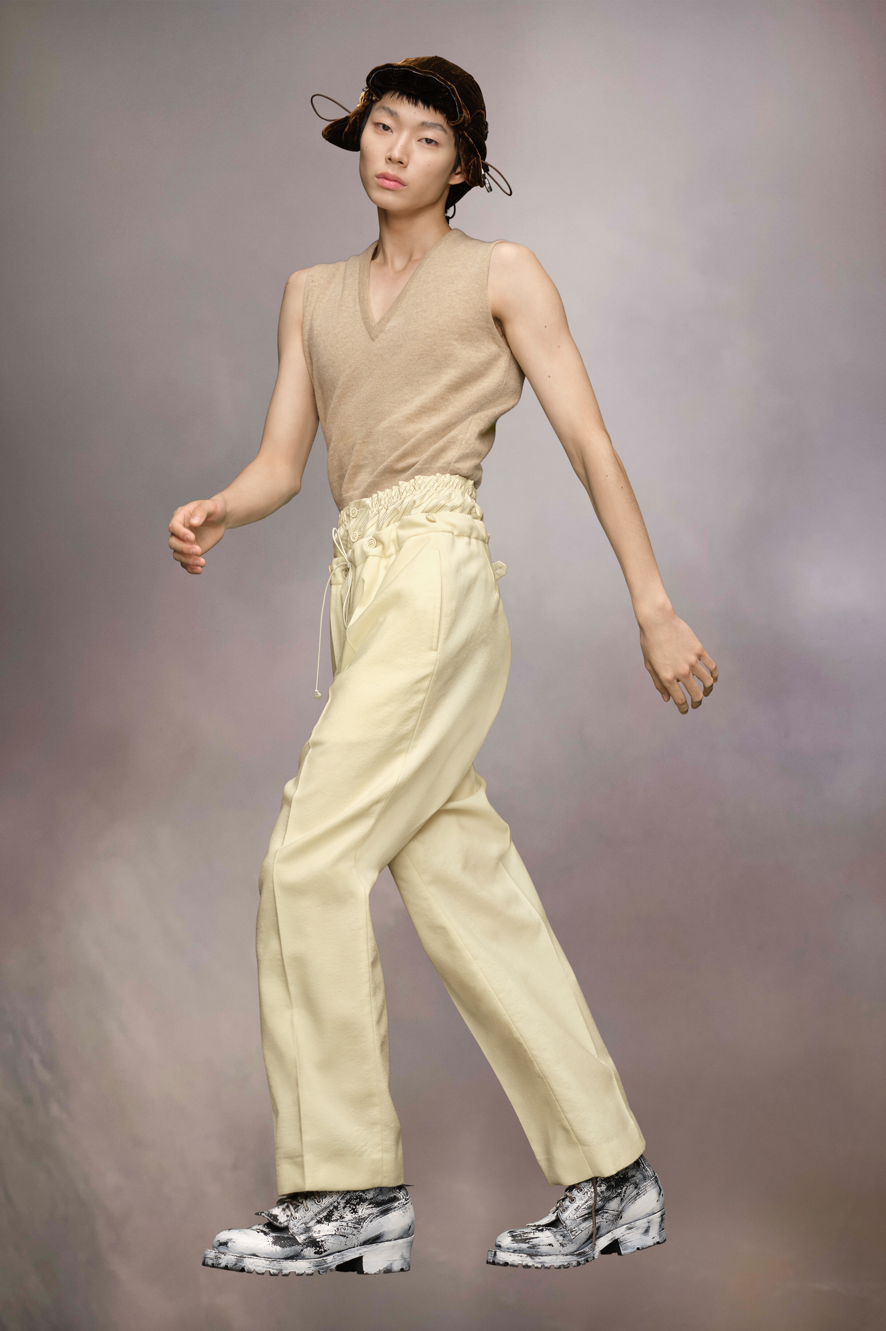 Anonymity of the lining trousers - 4