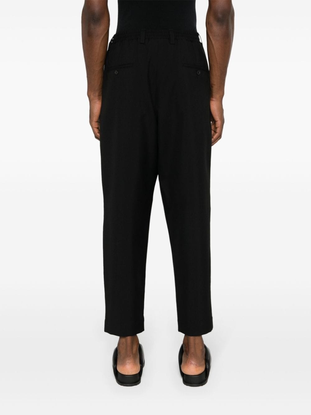 cropped wool tapered trousers - 4