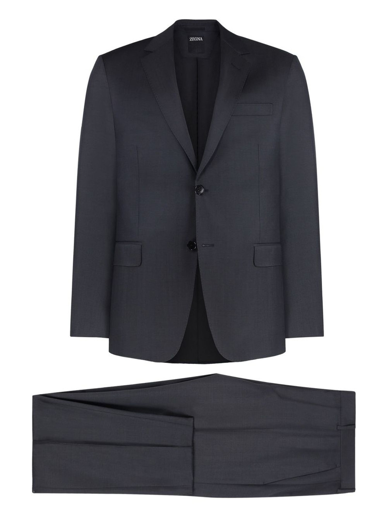 single-breasted suit 1