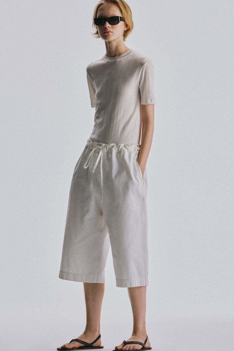 Faldra Short 3