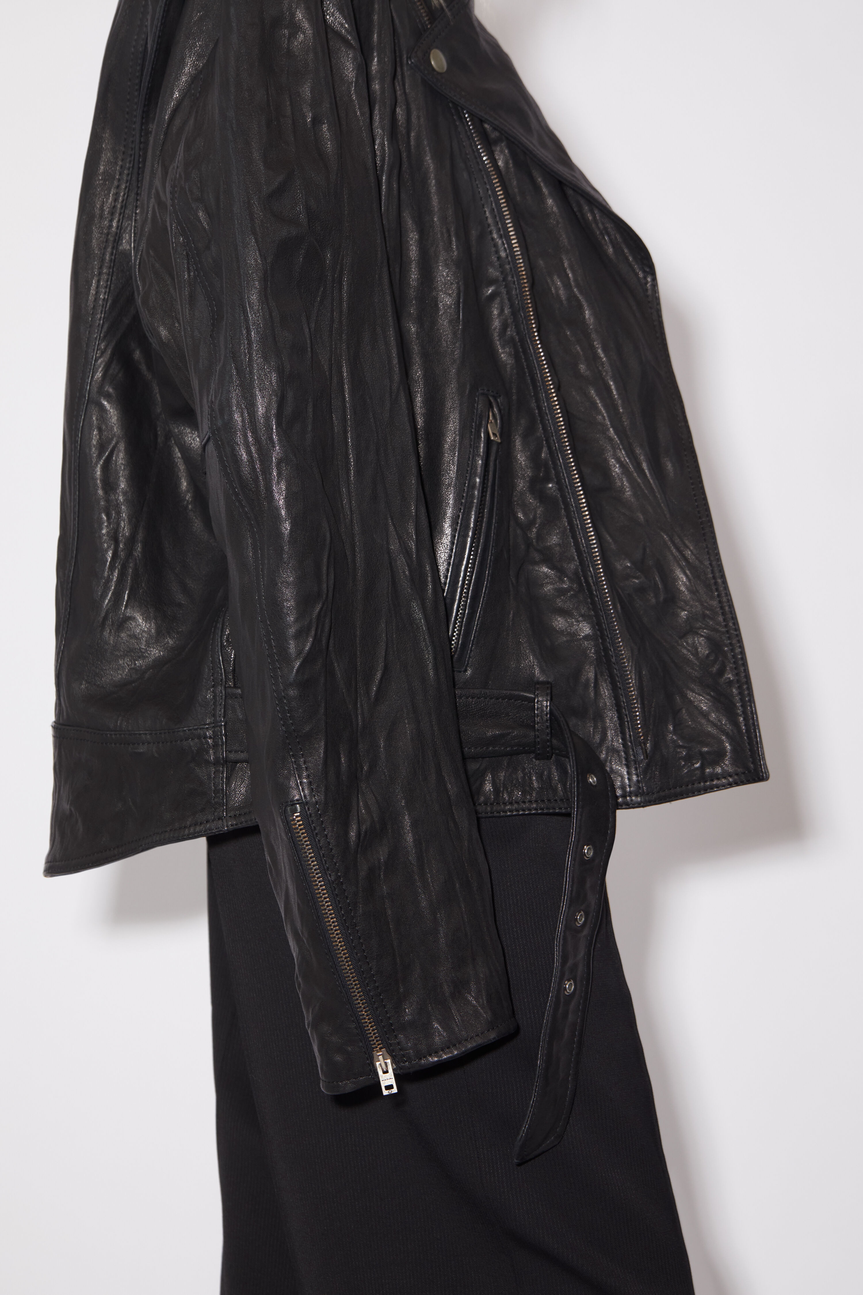 Crinkled leather biker jacket - Black - 6
