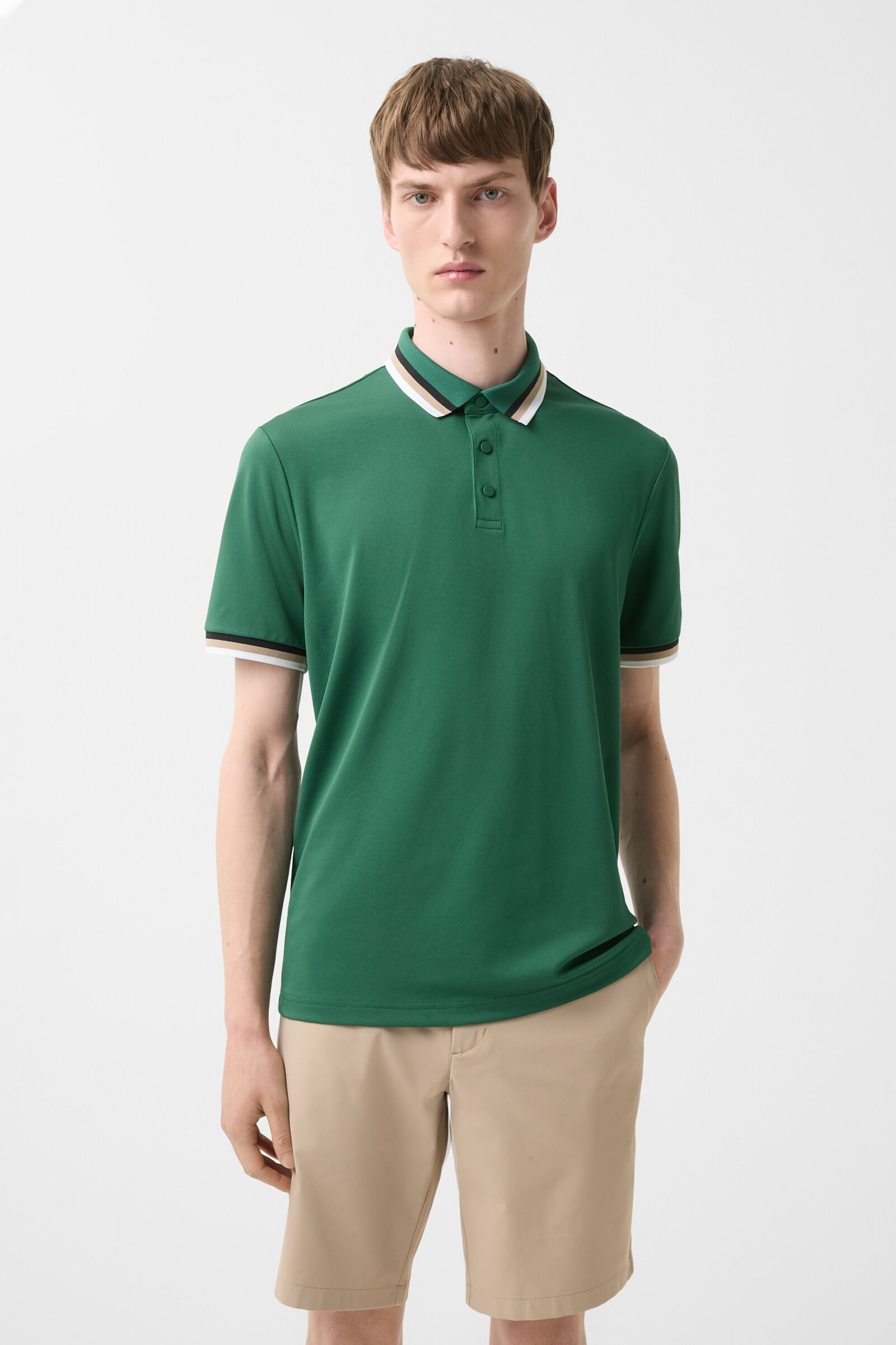 Arik functional short-sleeved top in Dark green - 2