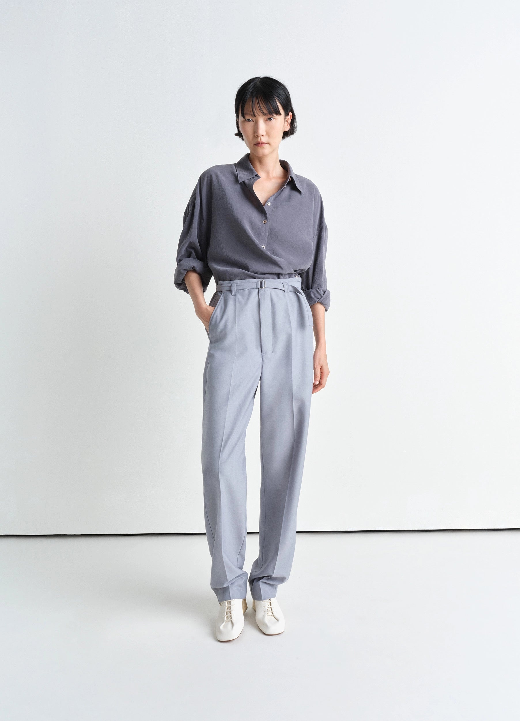 STRAIGHT COLLAR TWISTED SHIRT - 3