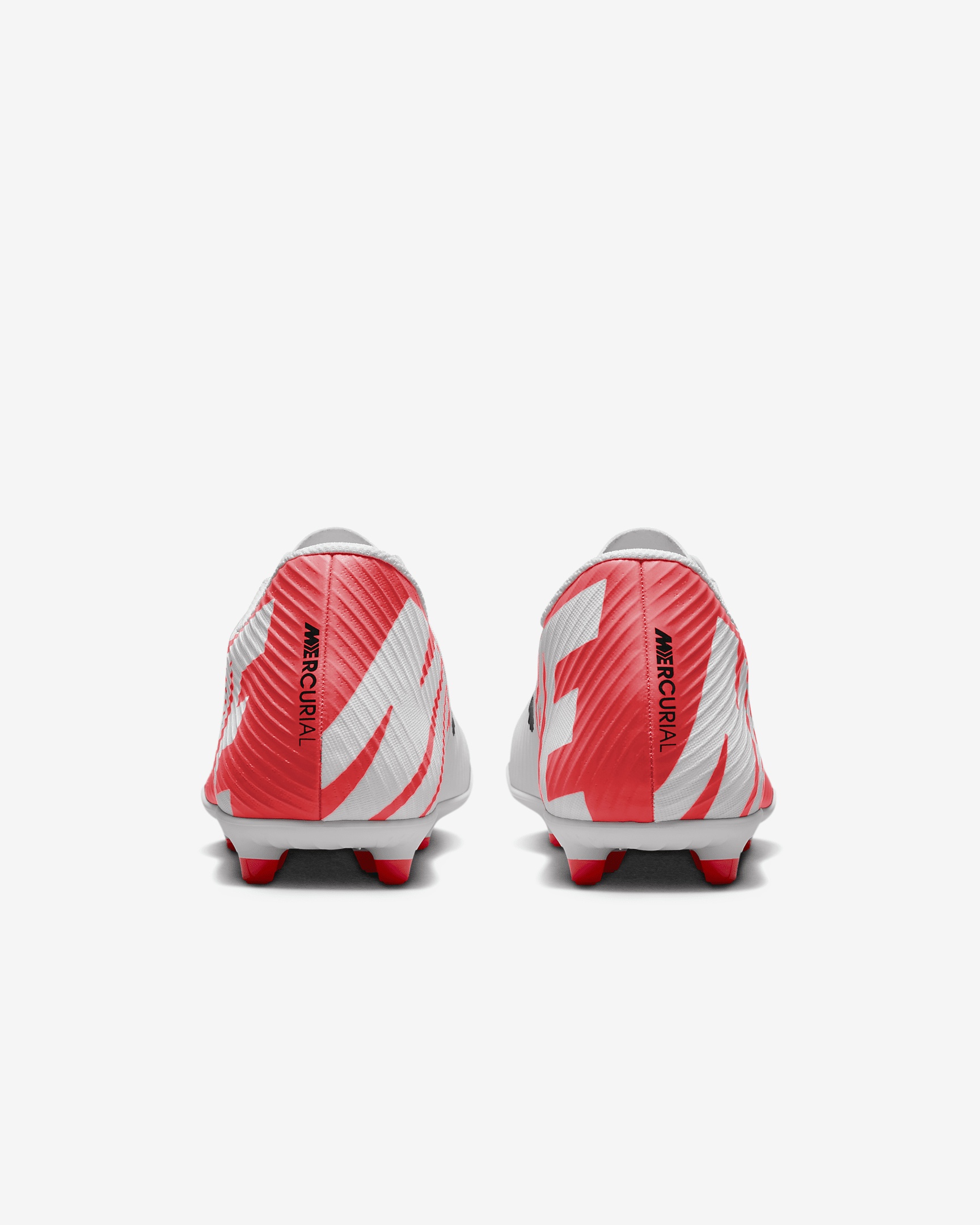 Nike Mercurial Vapor 15 Club Multi-Ground Low-Top Soccer Cleats - 6